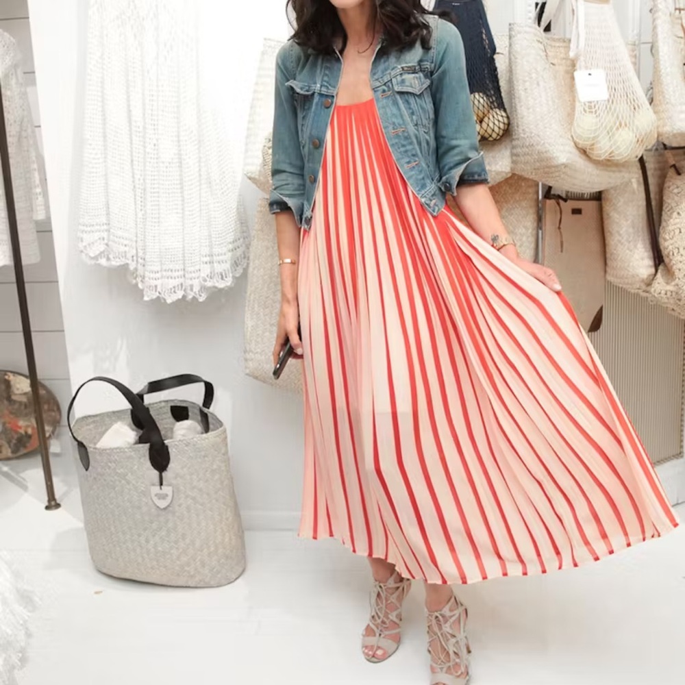 Club Monaco Coral and Cream Striped Pleated Midi Dress with Scoop Neck